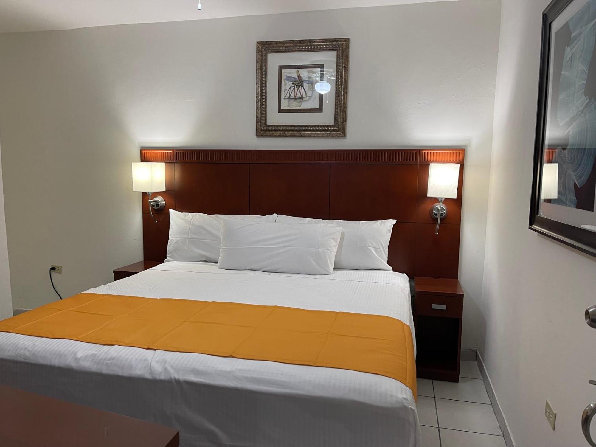 Hotel Las Palmas Ла Пас Екстериор снимка