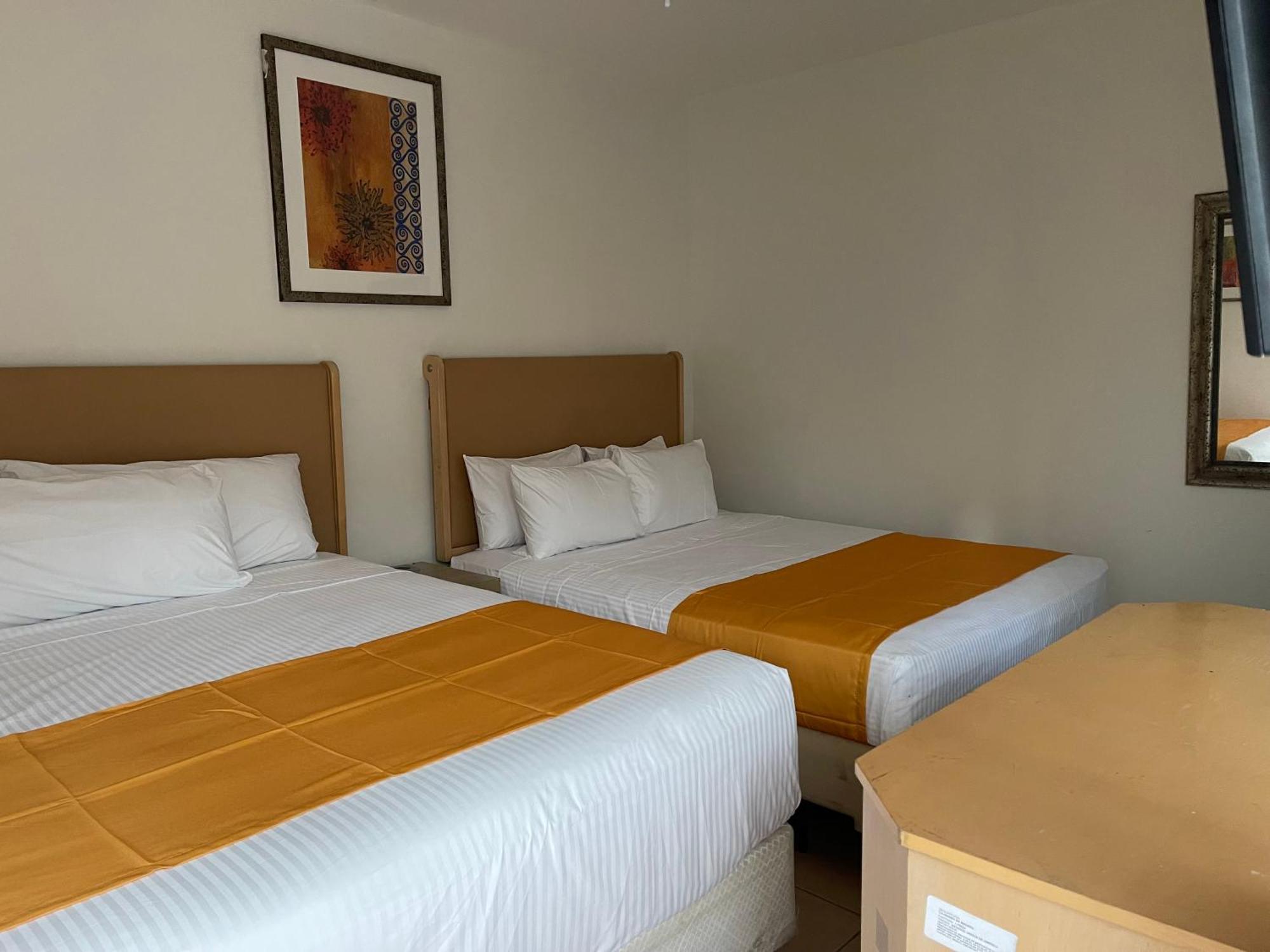 Hotel Las Palmas Ла Пас Екстериор снимка