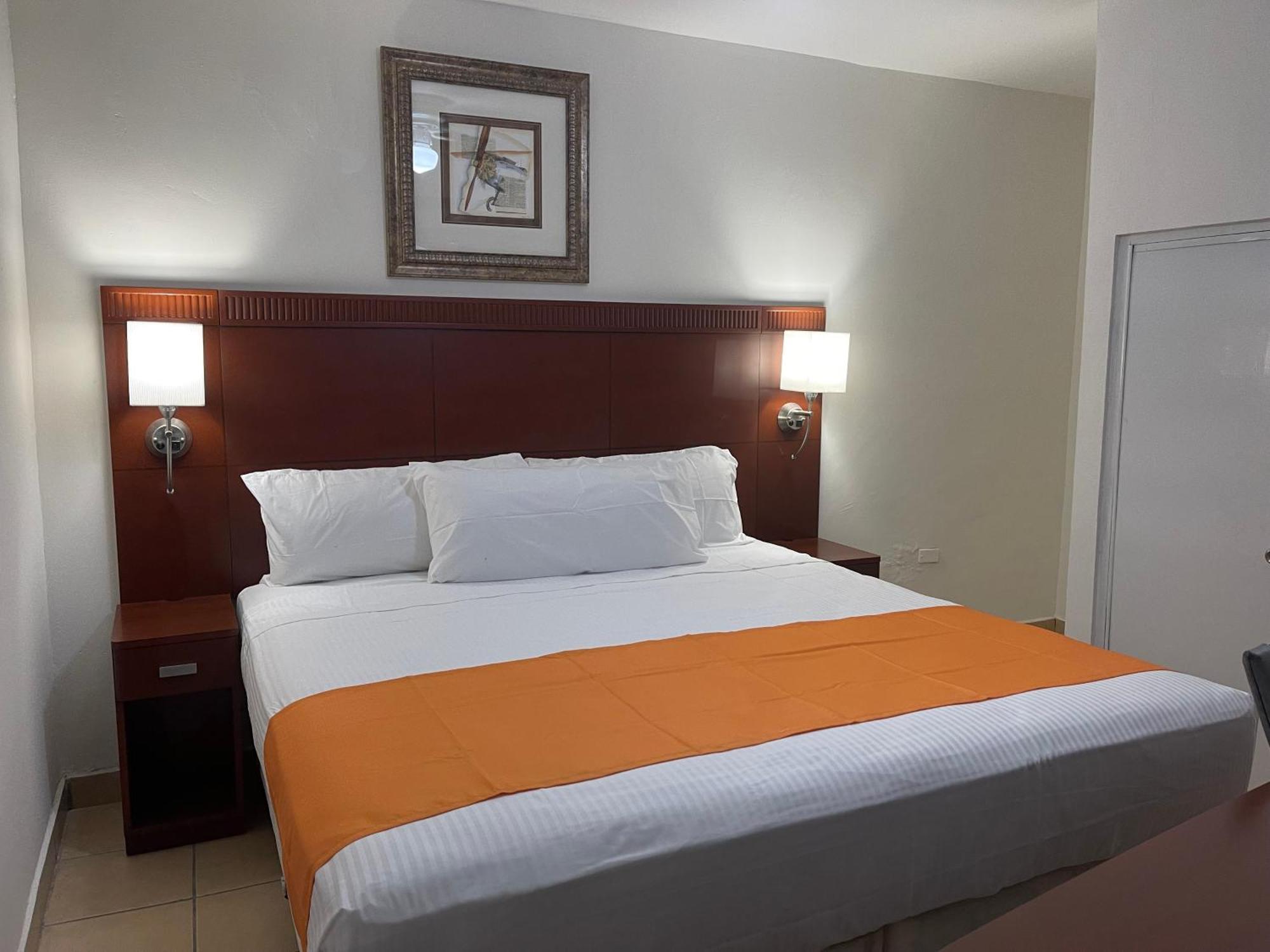 Hotel Las Palmas Ла Пас Екстериор снимка