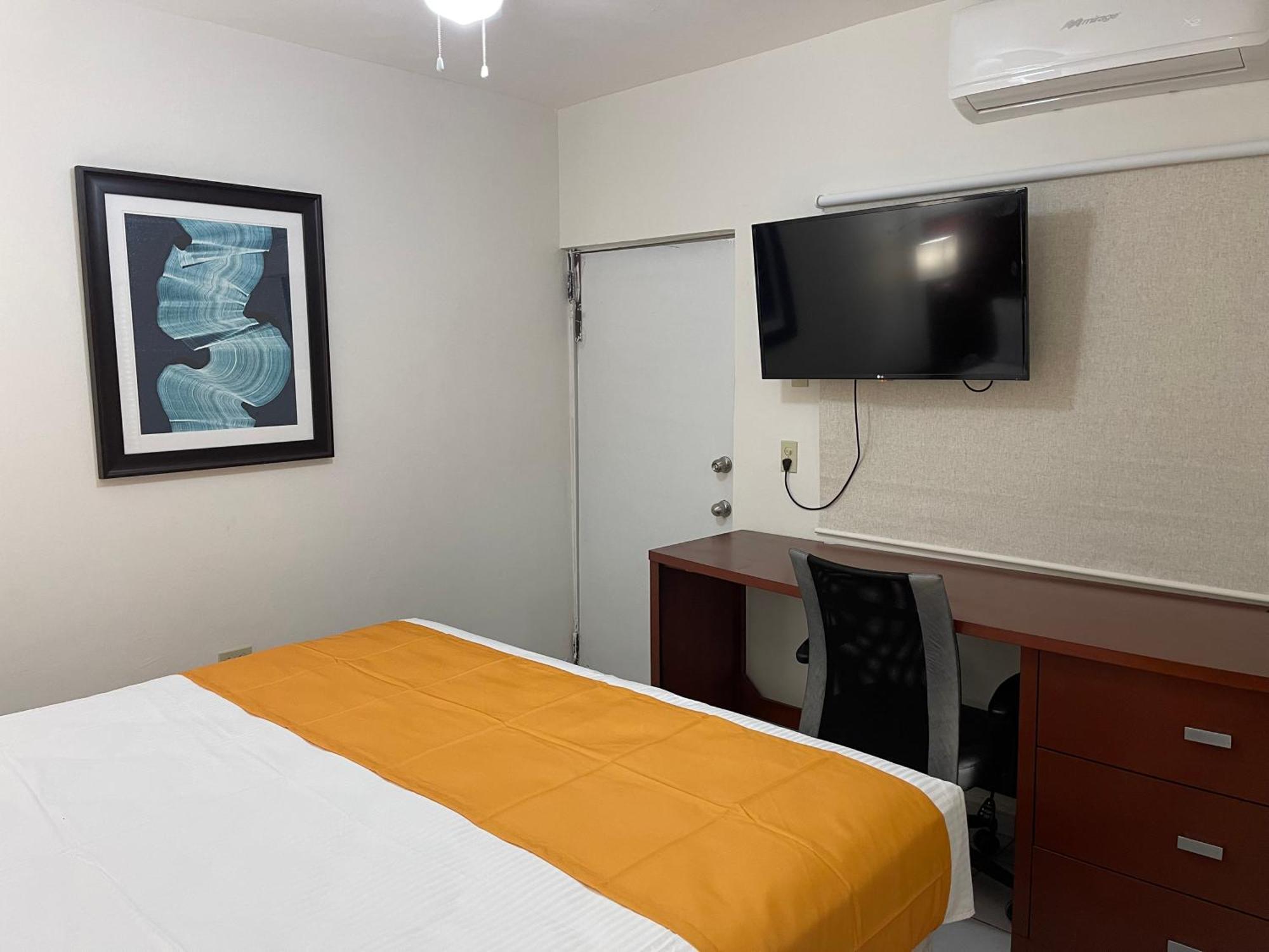 Hotel Las Palmas Ла Пас Екстериор снимка